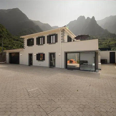 Vakantiehuis Casa Do Avo Da Pedra