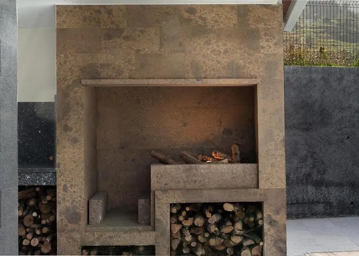 Casa Avo Da Pedra, By Op Holiday home *